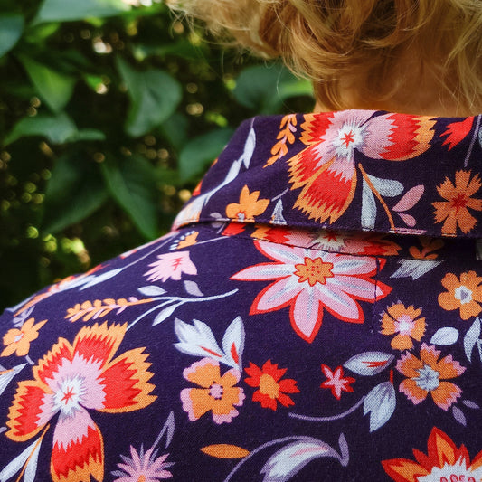 Himalaya blommig viskosblus - BLOOM