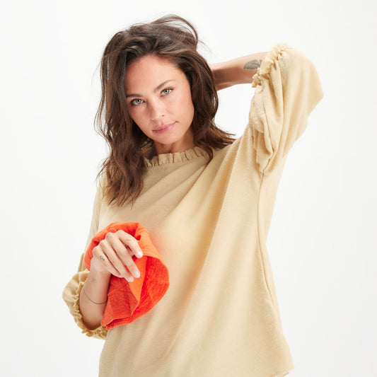 4055 - Tröja med rynkad ståkrage och puffärm, oversize