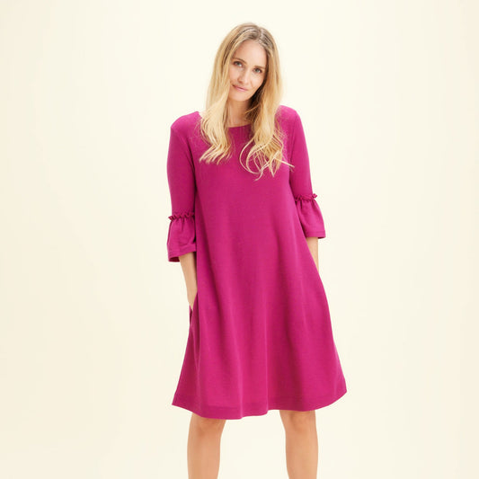 7030 Klänning -A-ställd med volangärm