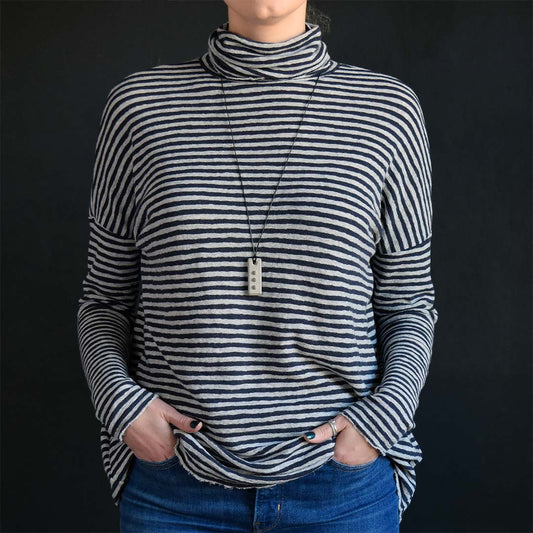 4049 Polotröja - "loose" passform