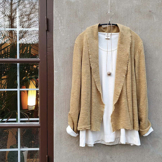 8013 Kofta - kort med sjalkrage