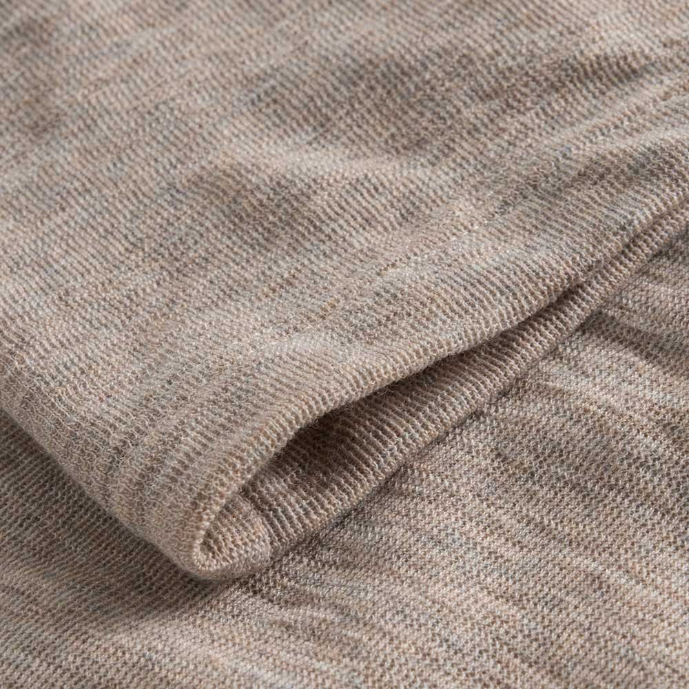 Hoodie i merinoull - unisexmodell med fållade kanter, Capers Melange