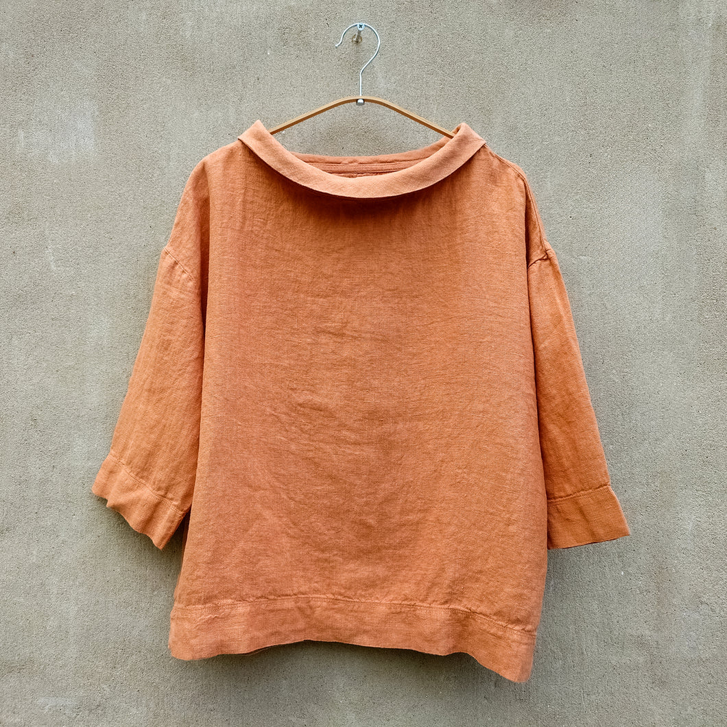 OWN linneblus med krage - Pecan Brown