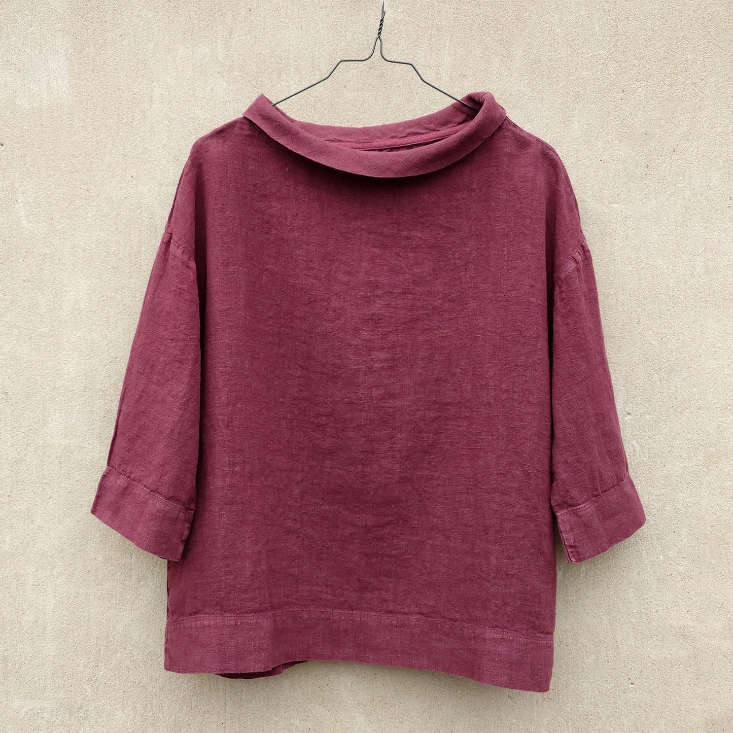 OWN linneblus med nedvikt krage - Burgundy