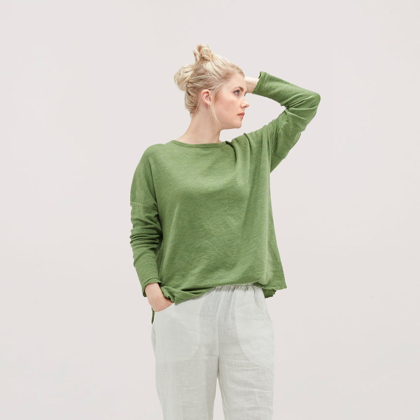 4039 Tröja - med rund hals och lös passform