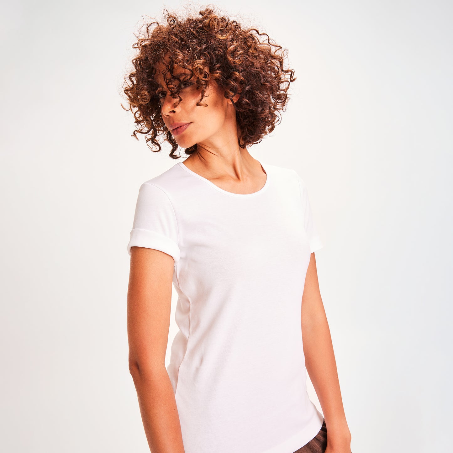 4301 T-shirt - figurnära med kort ärm