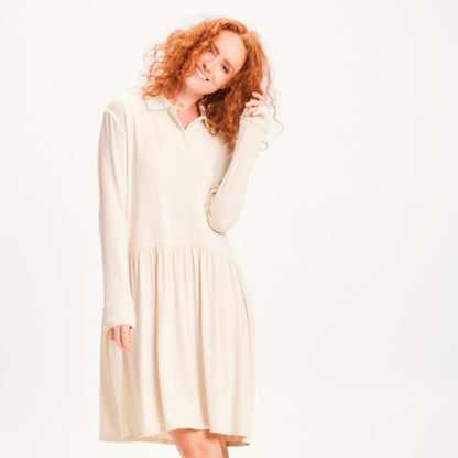 Klänning med krage i bambulyocell - Black