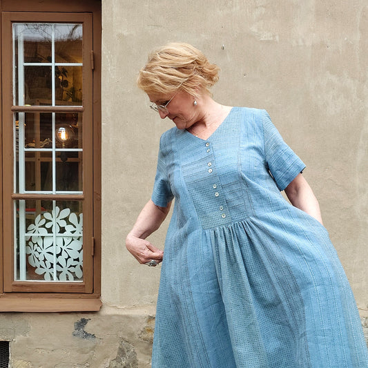 Sommarklänning THYRA i linne och bomull – Seablue | McVERDI