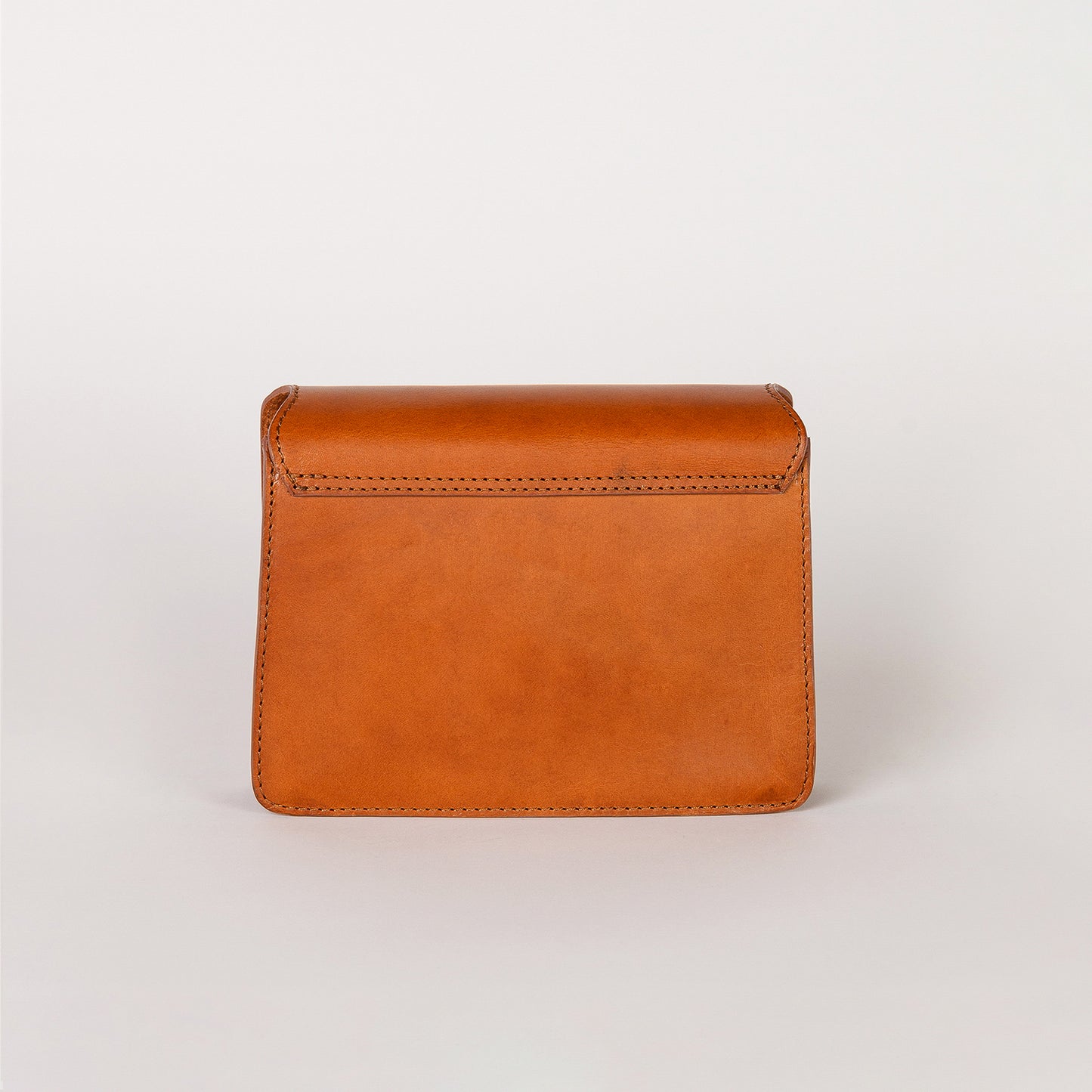 O My Bag HARPER MINI handväska i läder - Cognac