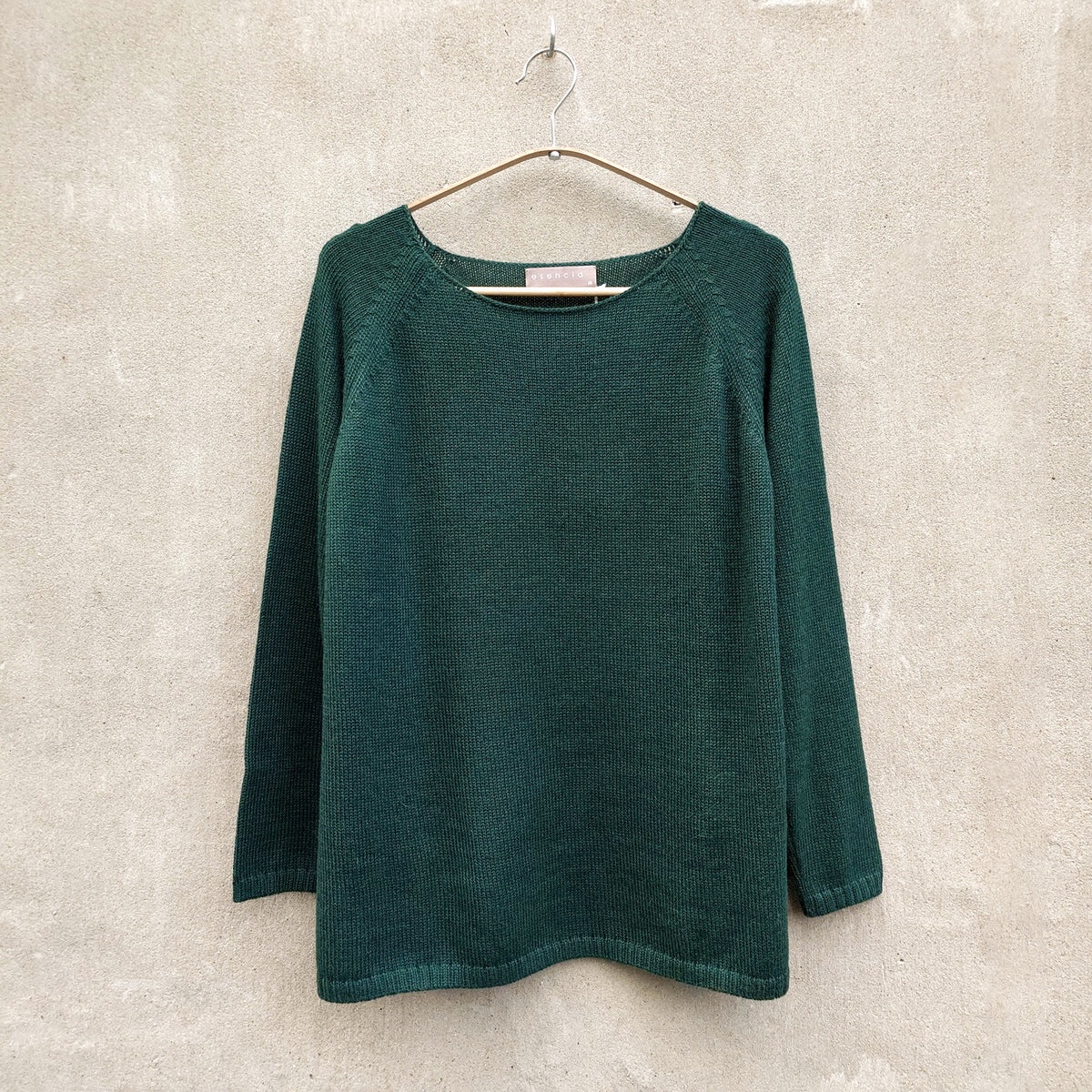 Slätstickad tröja i alpacka – Dark Green
