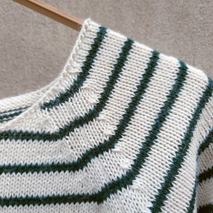 Randig slätstickad tröja i alpacka - Green & off white