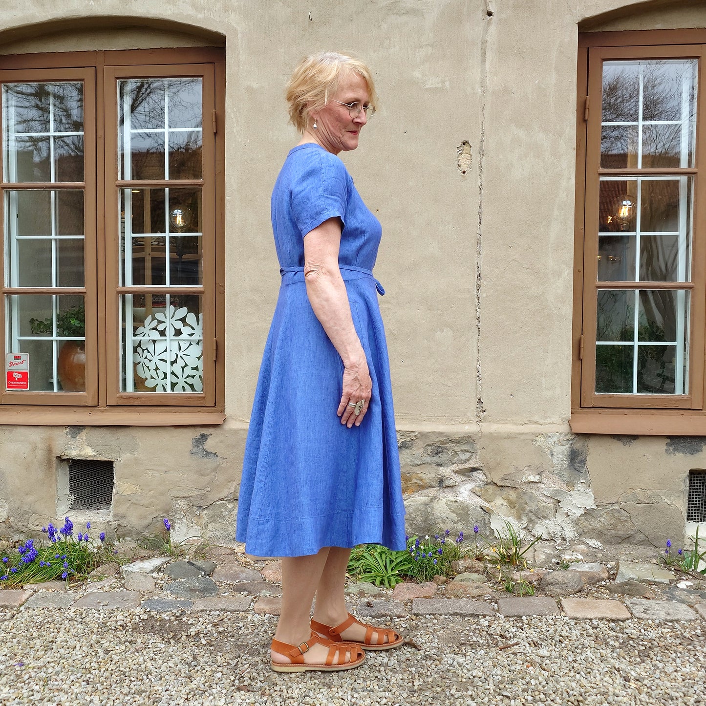 GR Nature omlottklänning i linne – Denim Blue