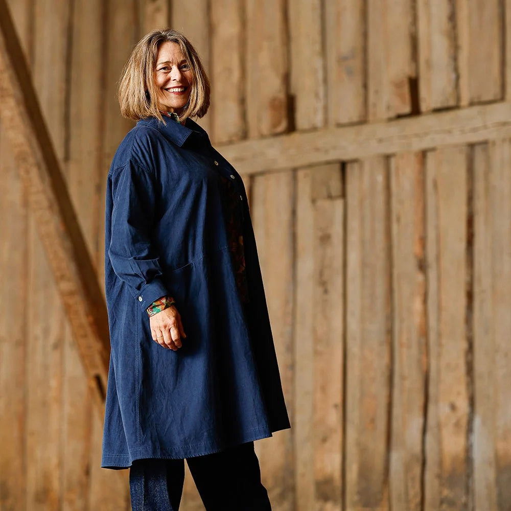 McVerdi oversize skjortklänning i babycord - blå