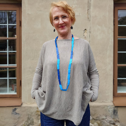 Vid merinoulltröja med smala ärmar