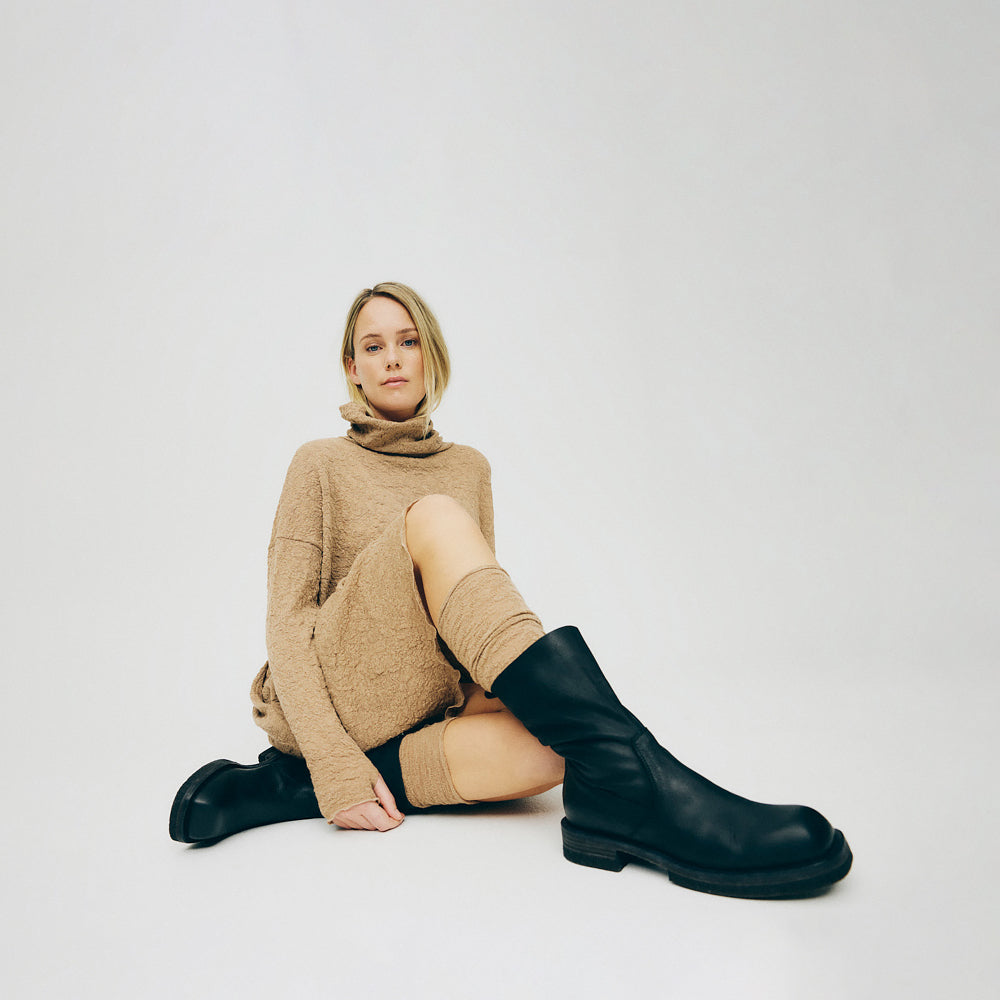 Ullklänning med fickor och polokrage - by basics merino bubble wool