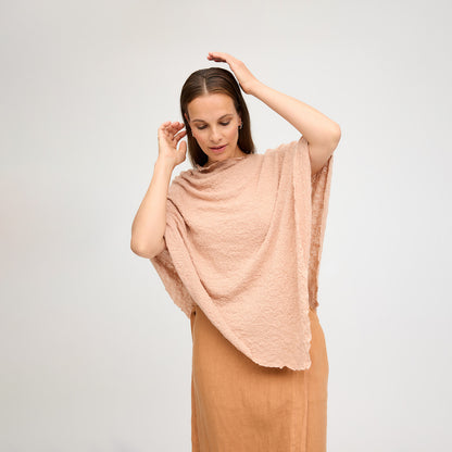 Poncho - by basics merino bubble wool