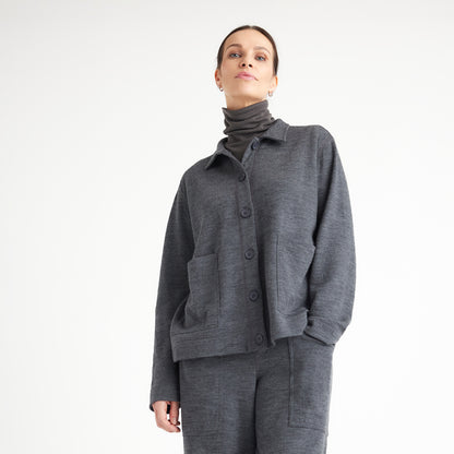 Jacka i ull med bomull invändigt