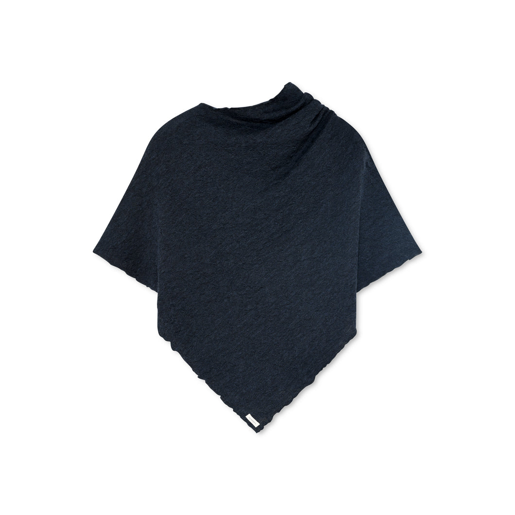 Poncho - by basics merino bubble wool