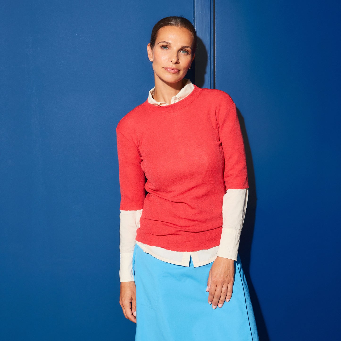 4056 Tröja - Figurnära med hög hals och kort ärm