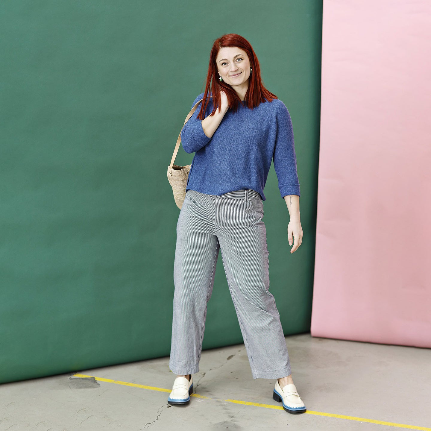 Smalrandiga jeans i bomull - blå & vit