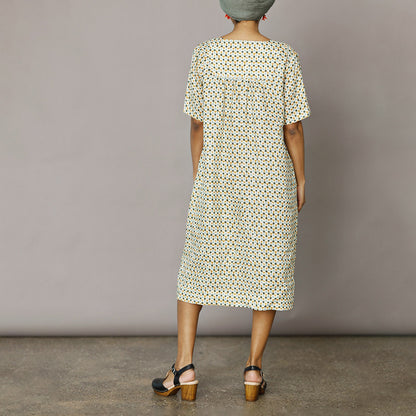 McVerdi mönstrad linneklänning RIKKE - turkos & curry