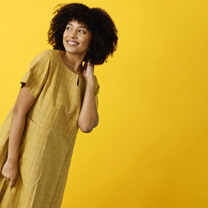 McVerdi klänning KATJA i lin & bomull - Curry