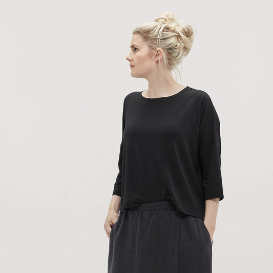 Oversize topp med trekvartsärm i bambulyocell - Black