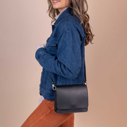 AUDREY Mini BLACK - handväska i äppelläder